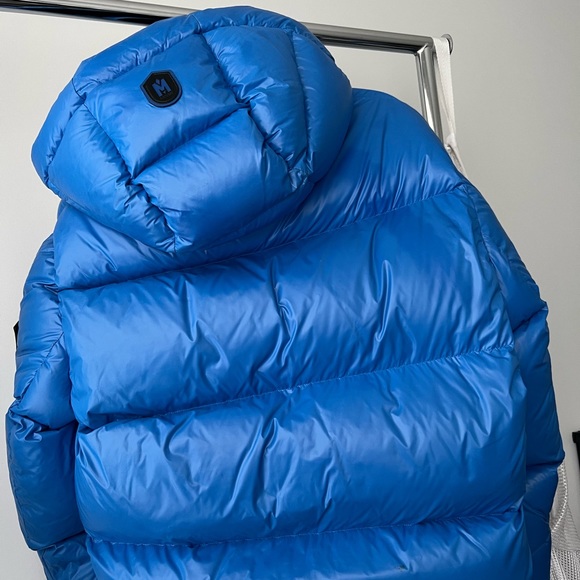 Mackage - Kent-Z Lustrous Light Down Jacket with Hood. - Picture 9 of 14